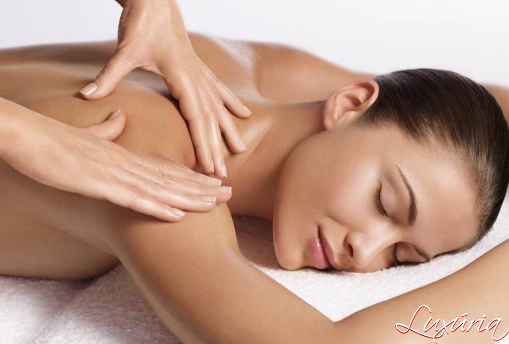 Quais as melhores posições para uma massagem sensual?